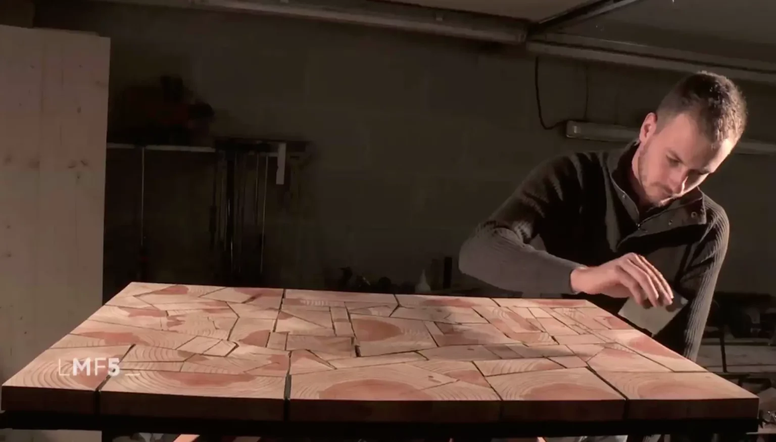 table-en-bois-recuperation-ecoresponsable-france
